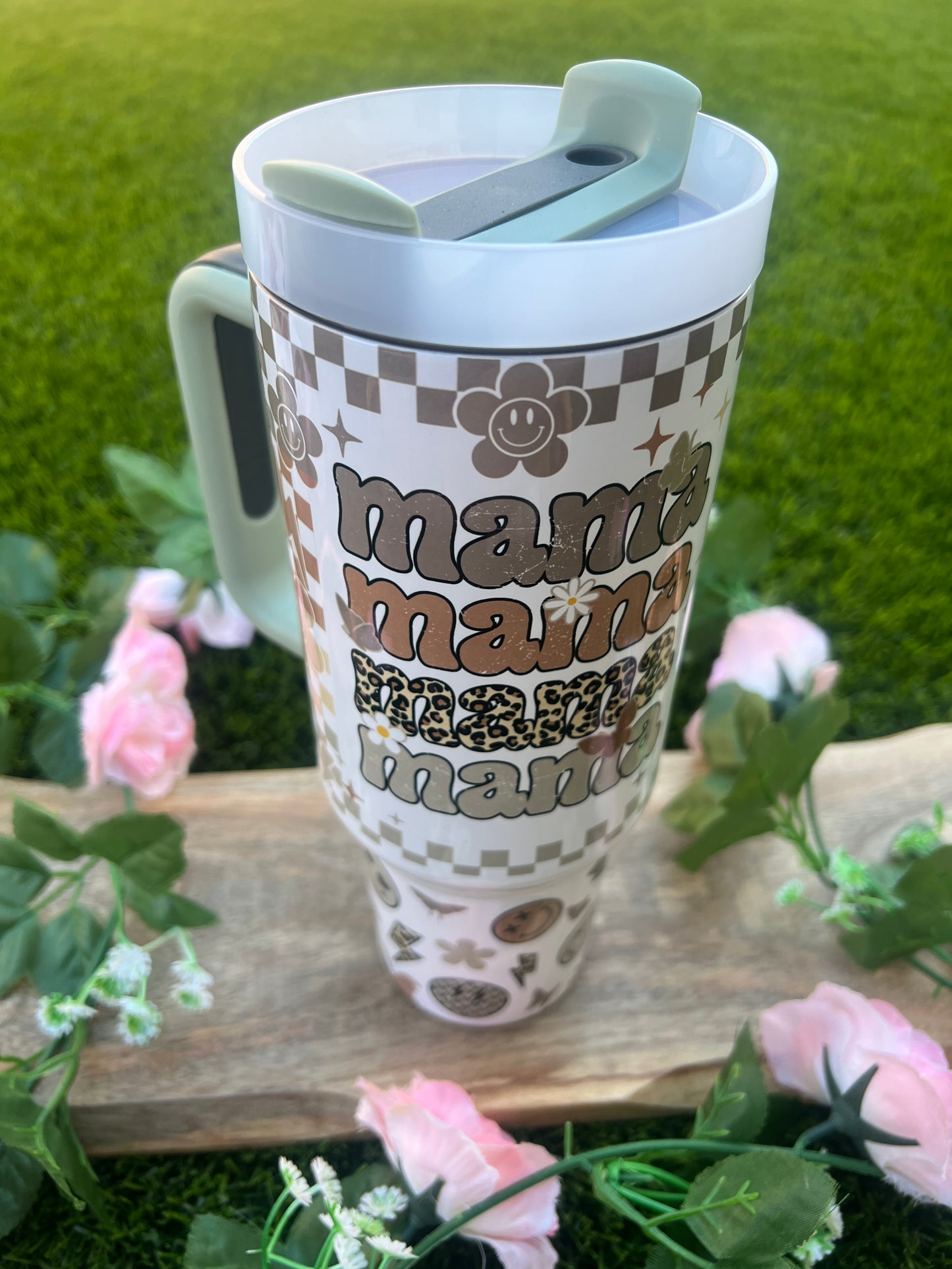 40oz Retro Mama Quencher