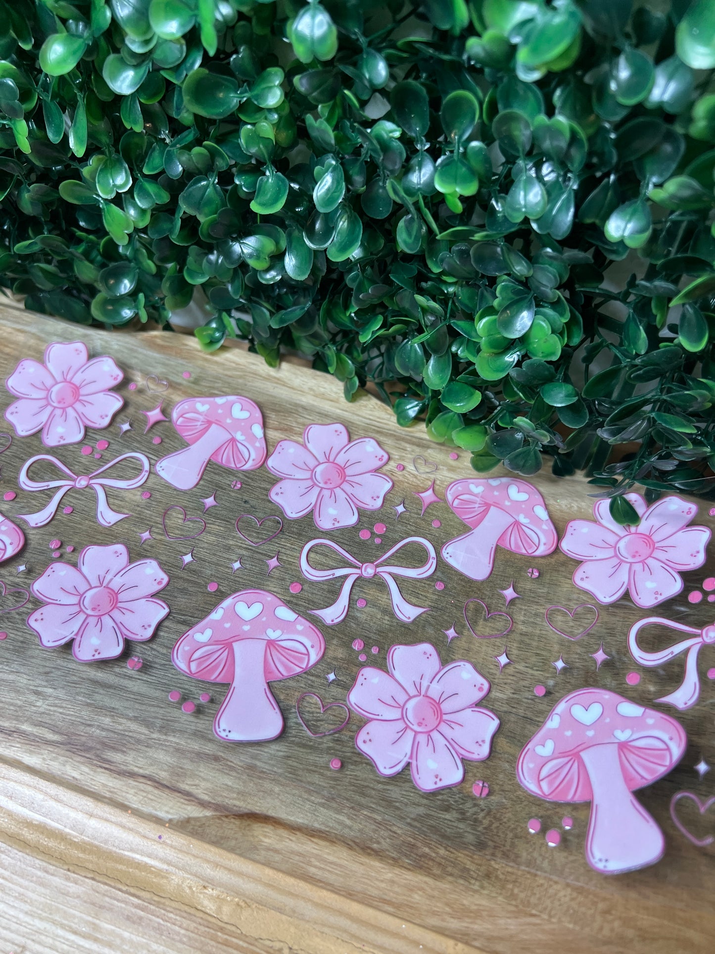 #144 Shrooms, Bows & Flowers